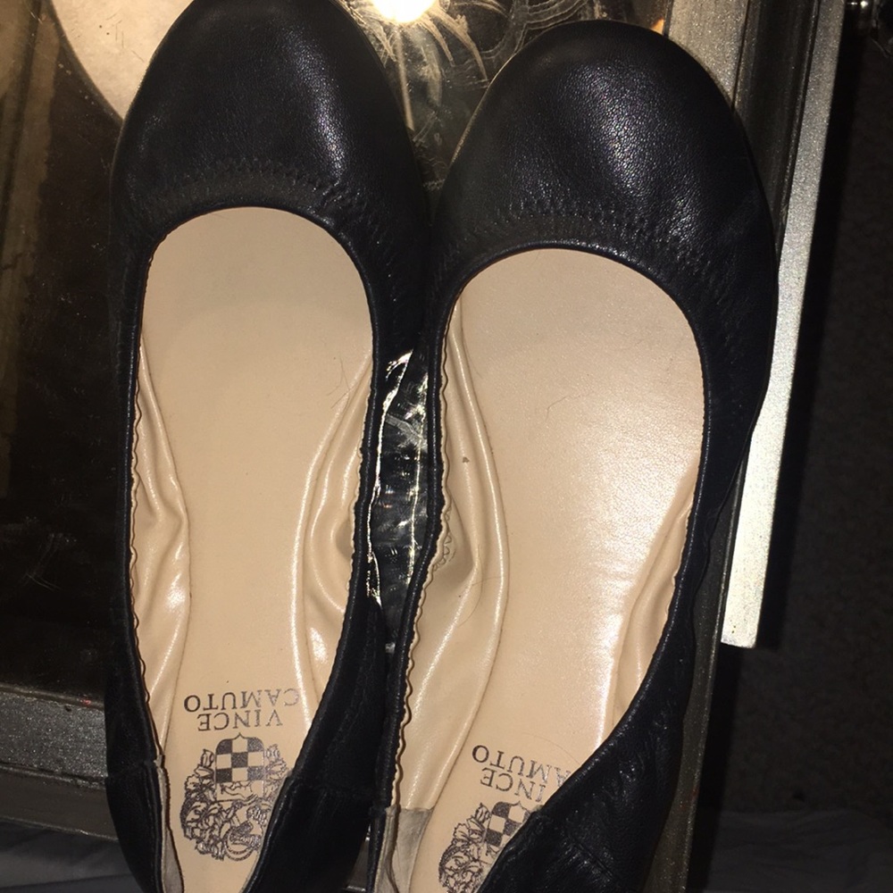 Vince Camuto ballet flats